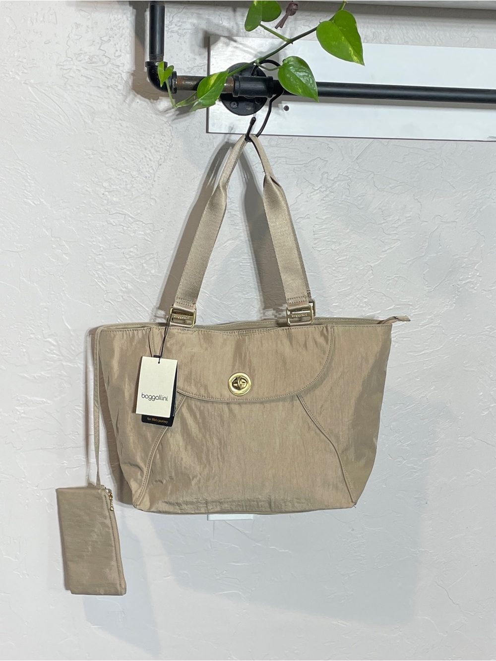 Baggallini travel bag, diaper bag, new, tan beige.